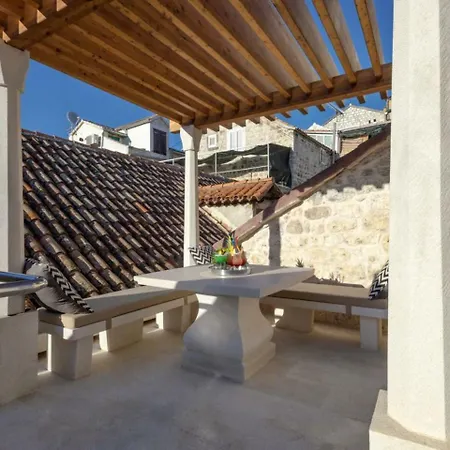 Varda - Latica Vila Hvar Town