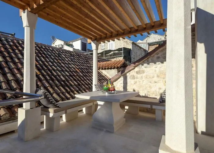 Varda - Latica Vila Hvar Town