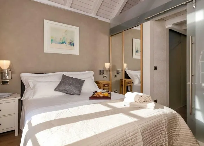 Vila Varda - Latica *