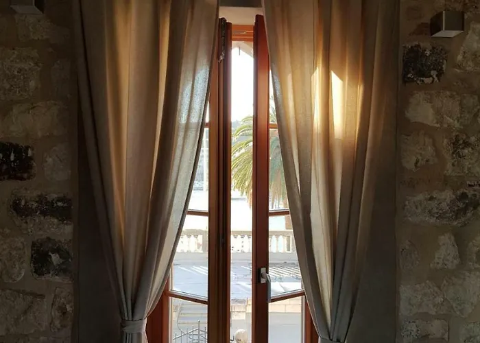 Villa Varda - Latica *